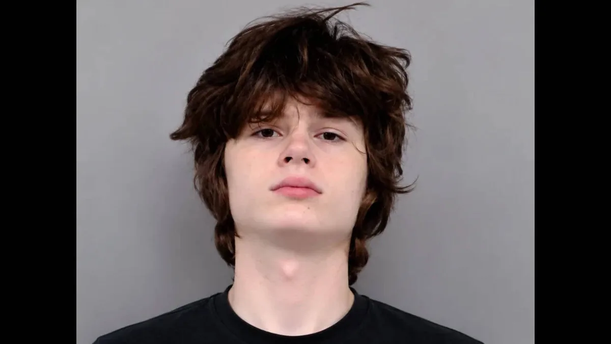 Who is Alexandros Paporakis who plotted alleged mass shooting at Hindu temple in Aurora? What his manifesto targeting Indians revealed