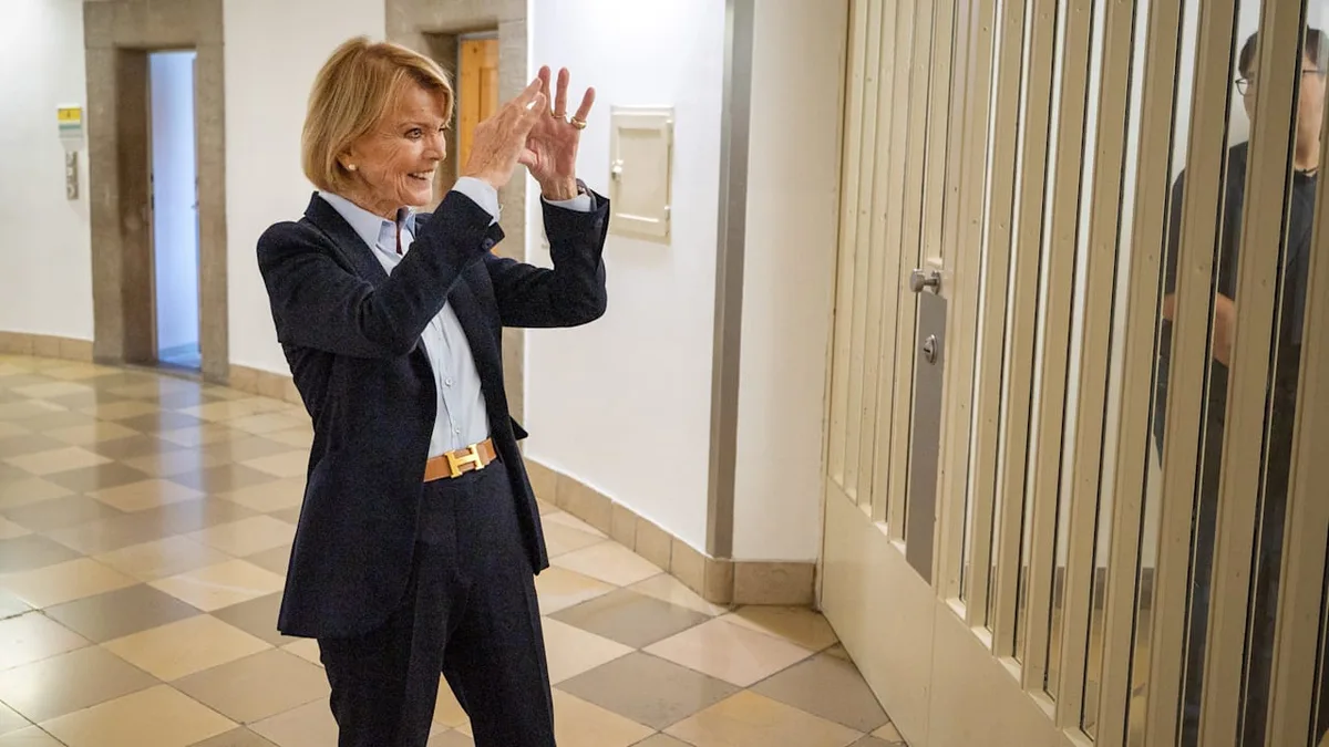 „Ich hatte eine schlaflose Nacht“ - Uschi Glas zu Besuch im Frauenknast