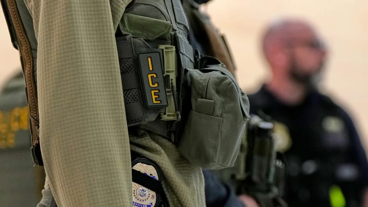 US-Einwanderungsbehörde: ICE vergibt Millionen-Auftrag für umstrittene Elektroschockhandschuhe