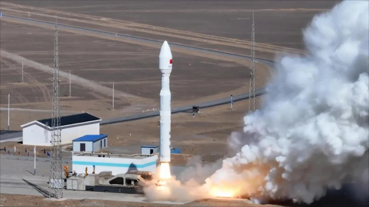 China launches nine satellites aboard Lijian-1 rocket