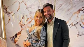 Así celebraron Roxana Díaz y Carlos Guillermo Haydon sus 14 años de casados ¡Puiro amor!