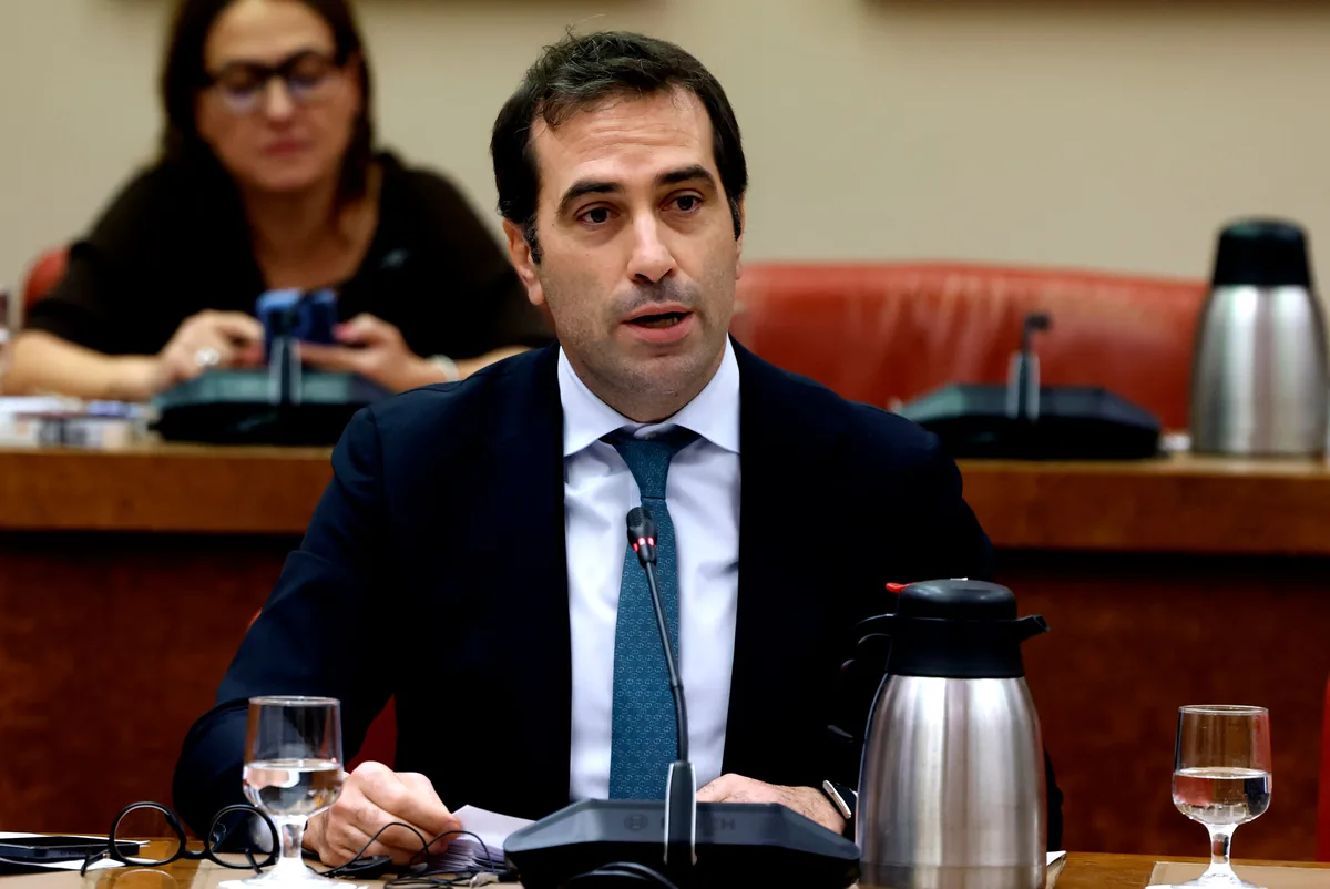 El Gobierno defiende que el descuento fiscal a los carburantes se ha trasladado con rapidez a los surtidores