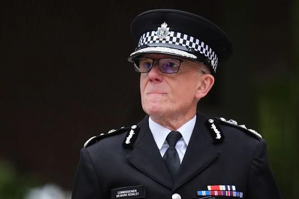 Man threatened to 'blast heads off' judges and 'kill' Met Police chief, court told