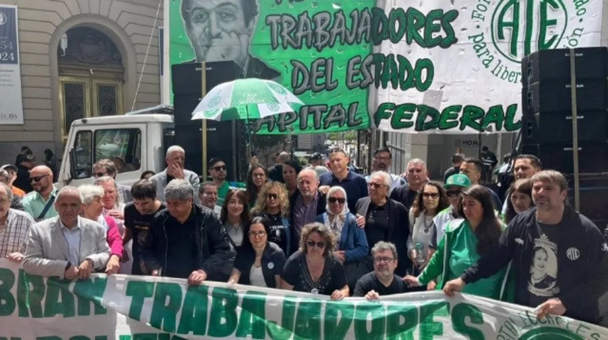 El Gobierno descontará el día laboral a los estatales que adhieran al paro nacional de ATE