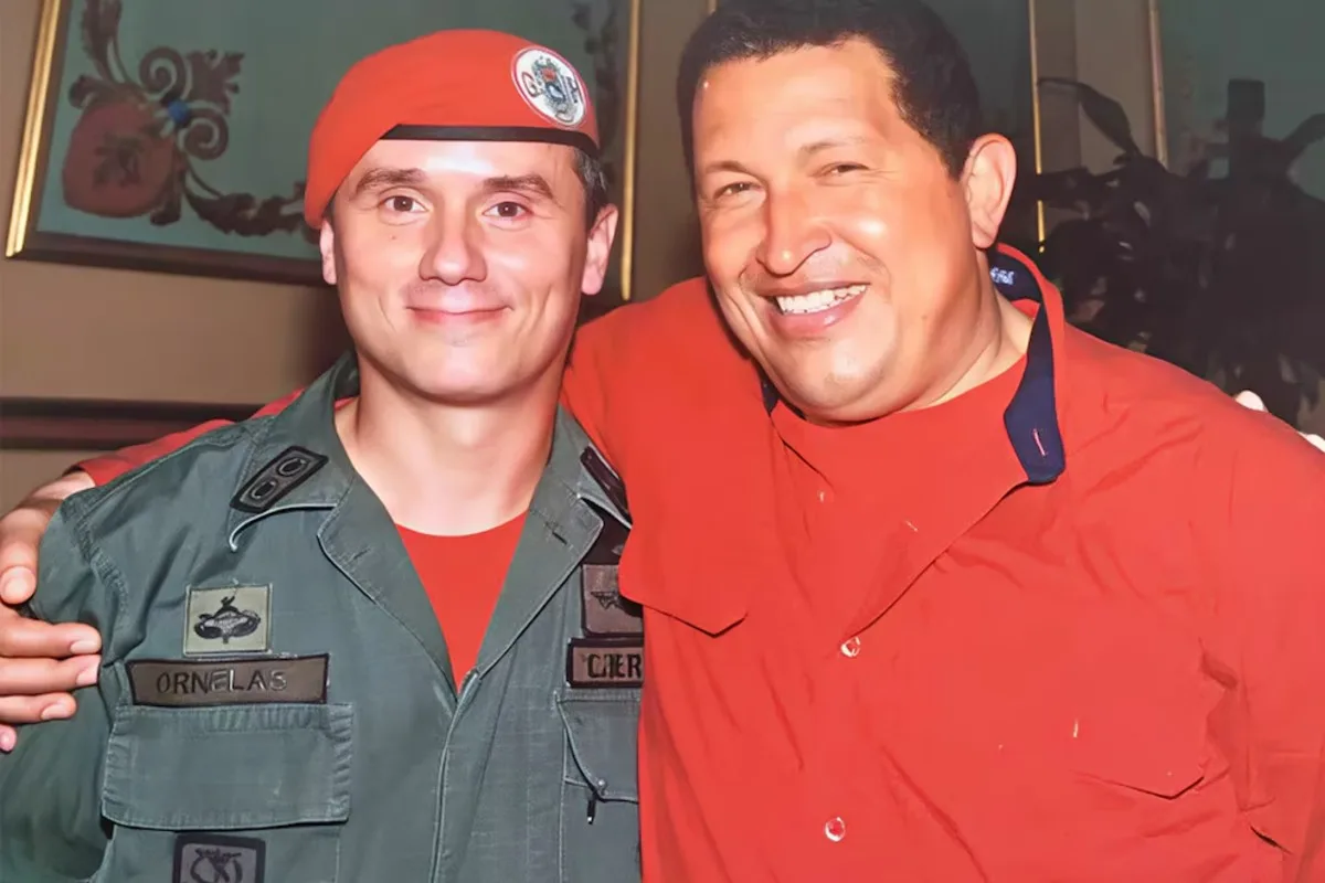 Destituyeron de cargo clave a general que acompañó a Hugo Chávez en sus últimos días