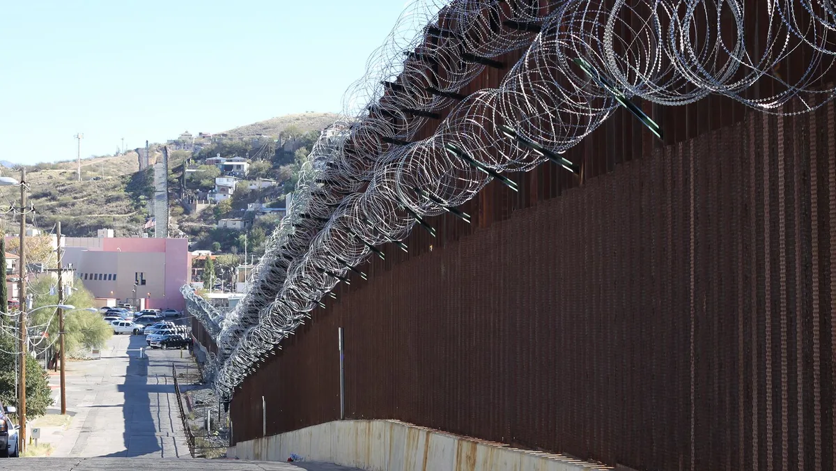 Con ‘dedicatoria’ a los cárteles: Trump prohíbe vuelo de drones no autorizados en frontera con México
