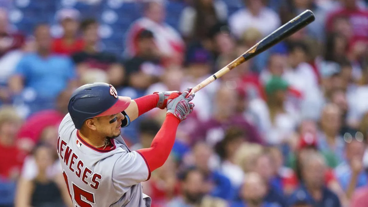 El mexicano Joey Meneses sigue destrozando la Triple-A, pero se le niegan las Grandes Ligas
