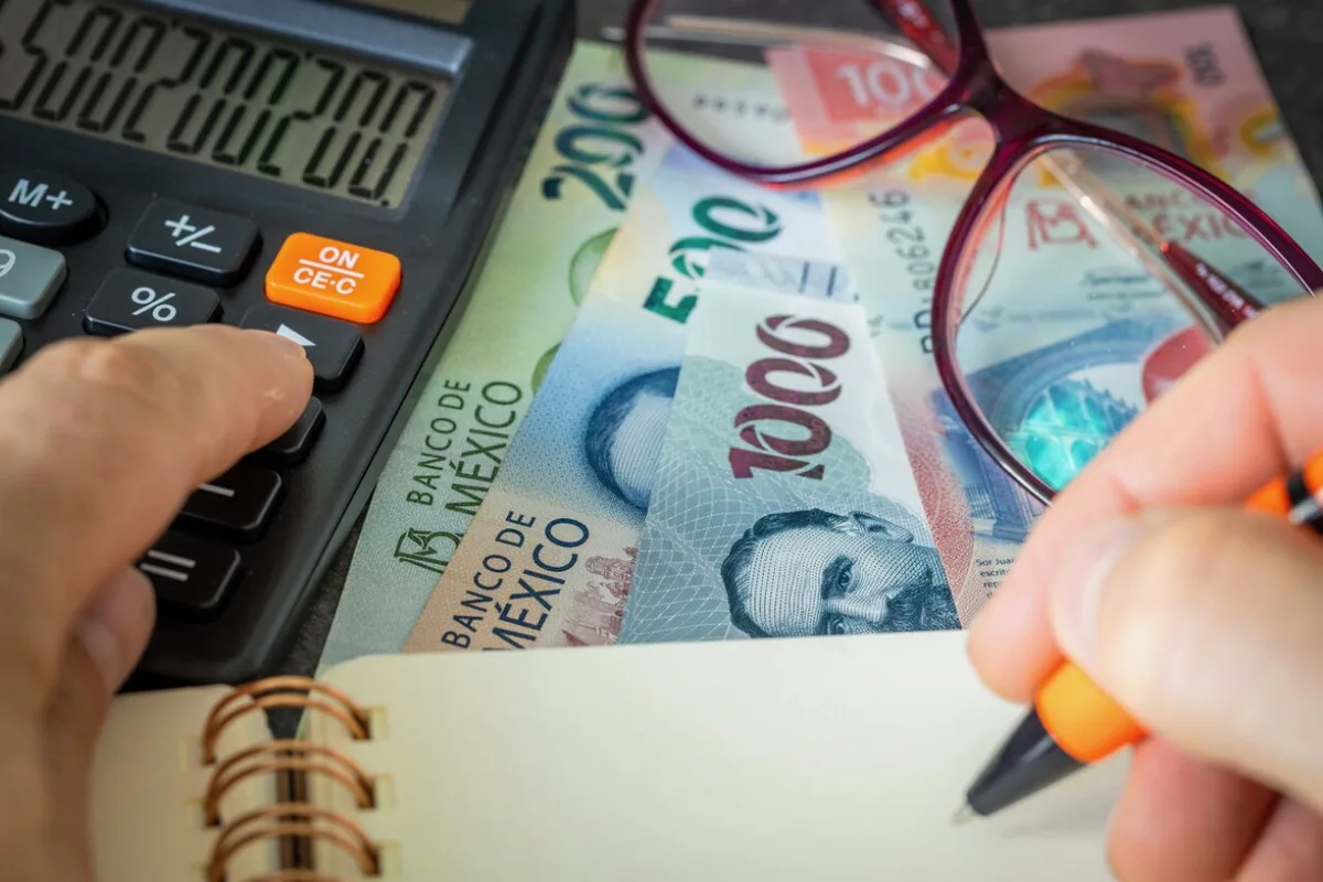 Impuestos y deuda serán las principales fuentes de recursos públicos en 2027; diputados aprueban Ley de Ingresos