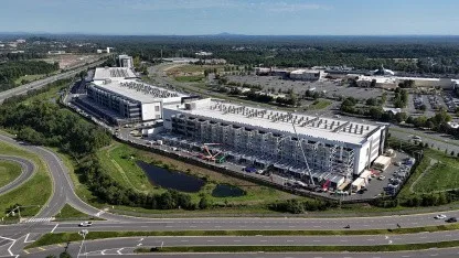(g+) Opinion: Data Centers Going Off-Grid Doesn't Make Them Good Neighbors