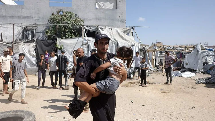 21 Palestinians injured as Israeli strikes continue in Gaza