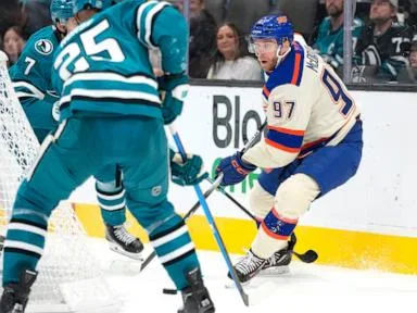 McDavid posts 10th assist as Oilers beat Sharks 3-1 for 4th straight win