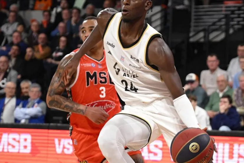 Mbaye Ndiaye quitte l'Asvel pour rejoindre l'Olympiakos