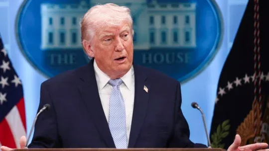 Trump anuncia acordo que dá aos EUA controle sobre 65 bilhões de barris de petróleo da Venezuela