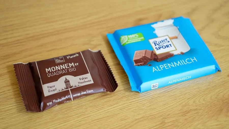 Rechtsstreit um Verpackung: Klage gegen Haferriegel: Gericht sieht Ritter Sport im Recht
