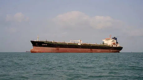 Iran vows ‘not a single drop’ of oil will leave Gulf if region complies with US plan