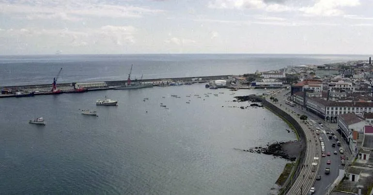 Encontrado corpo de mulher no porto de Vila Franca do Campo