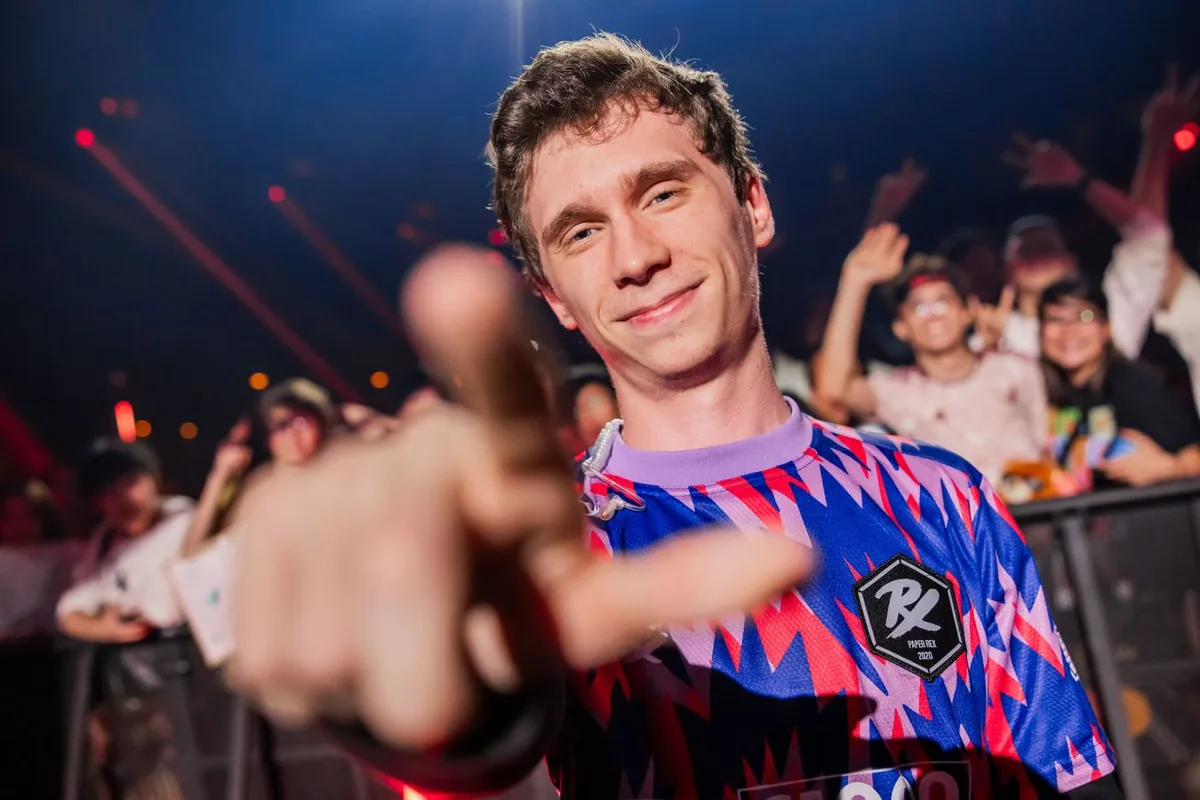 Paper Rex с россиянином something одержала первую победу на Valorant Champions 2026
