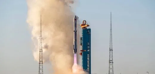 »Zhuque-3«: Chinesische Rakete nach Orbitalstart erstmals auf Beinen gelandet