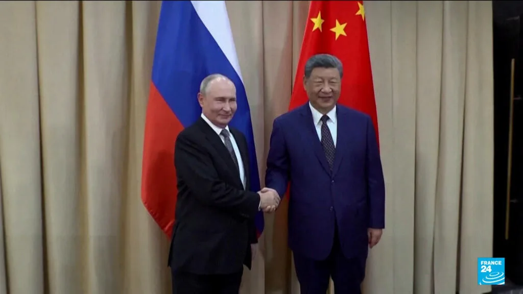 Xi et Poutine louent leur alliance lors d'un sommet régional au Kirghizstan