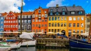 Copenhague, onde o dinheiro não compra privilégios, surpreende quem está acostumado a ter tudo