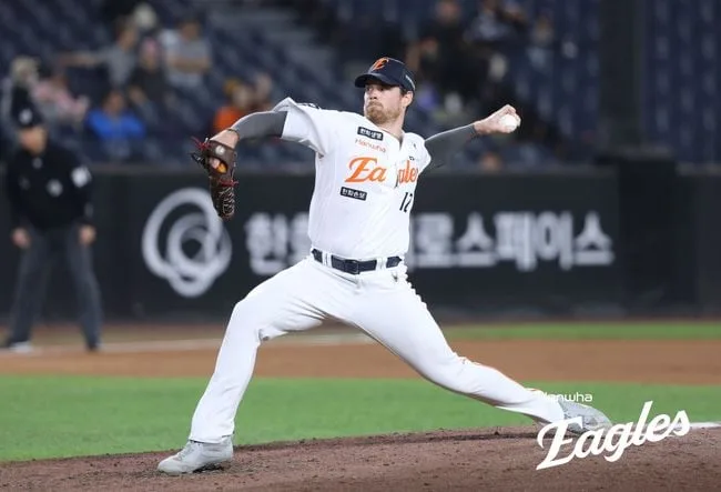 또 짐머맨이야? 2점 리드에 'ERA 12.05 투수' 등판, 너무 과감한 선택이었나…류현진 승리 허무하게 날아갔다