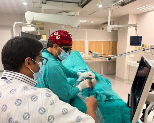 Groote Schuur performs Africa’s first public-sector microwave ablation for thyroid nodule