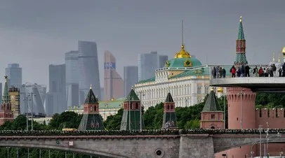 Синоптик Позднякова: в Москве 10 октября ожидаются порывы ветра до 15 м/с