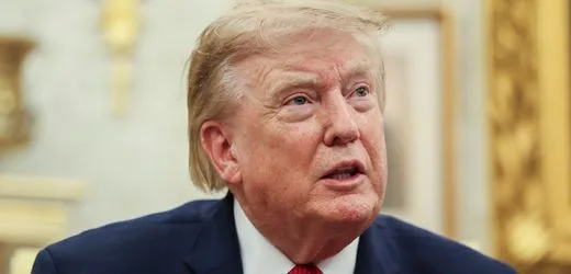 Donald Trump: U.S. Navy will in Bau befindlichen Flugzeugträger womöglich zu seinen Ehren benennen