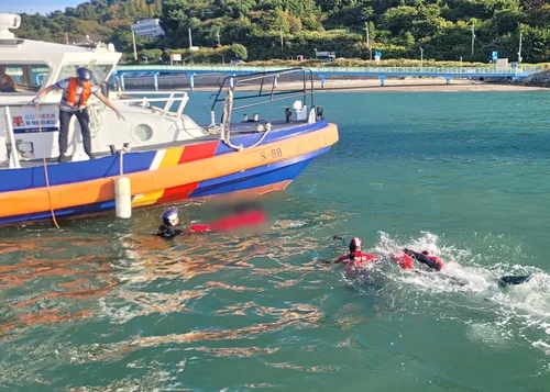 사천 삼천포대교 해상서 혼자 조업 중 추락한 60대 숨져
