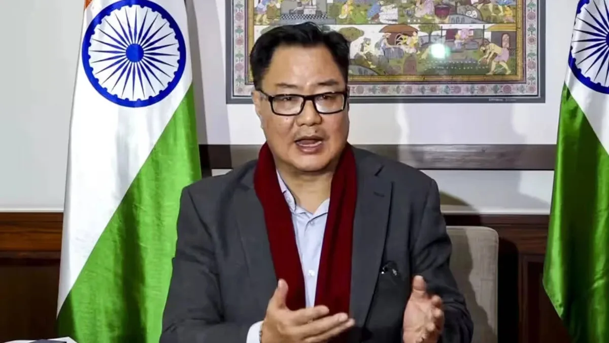 'India not B'desh or France': Rijiju says 'politicians' incited youth, uses Rahul clip