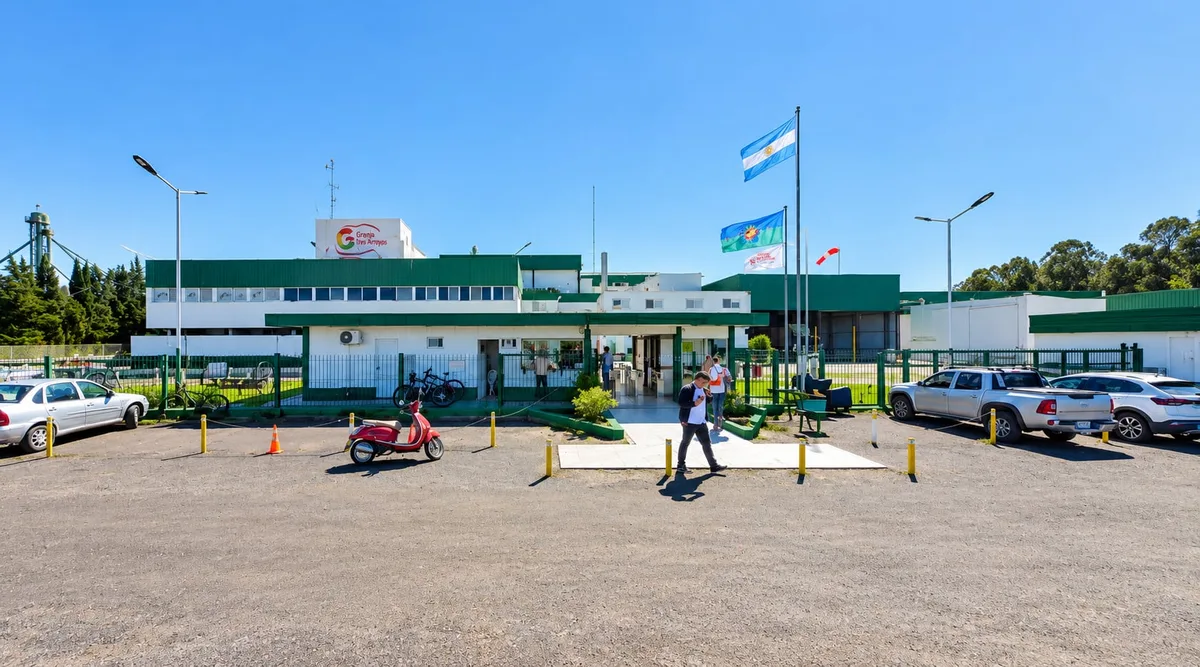 Cierre sin aviso y reclamo del municipio: crece la tensión con Granja Tres Arroyos tras la suspensión de una planta histórica