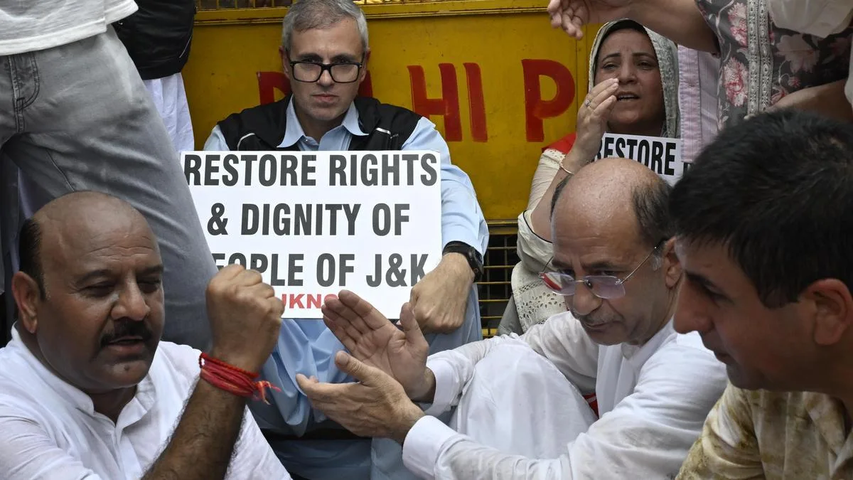 The need for political unity in Kashmir