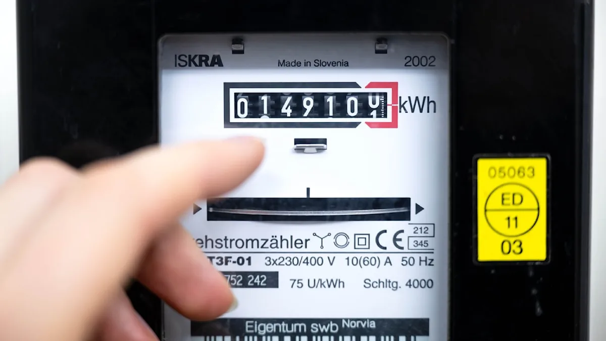 Bis zu 20 Prozent mehr - Höhere Kosten für Strom und Gas ab 2027
