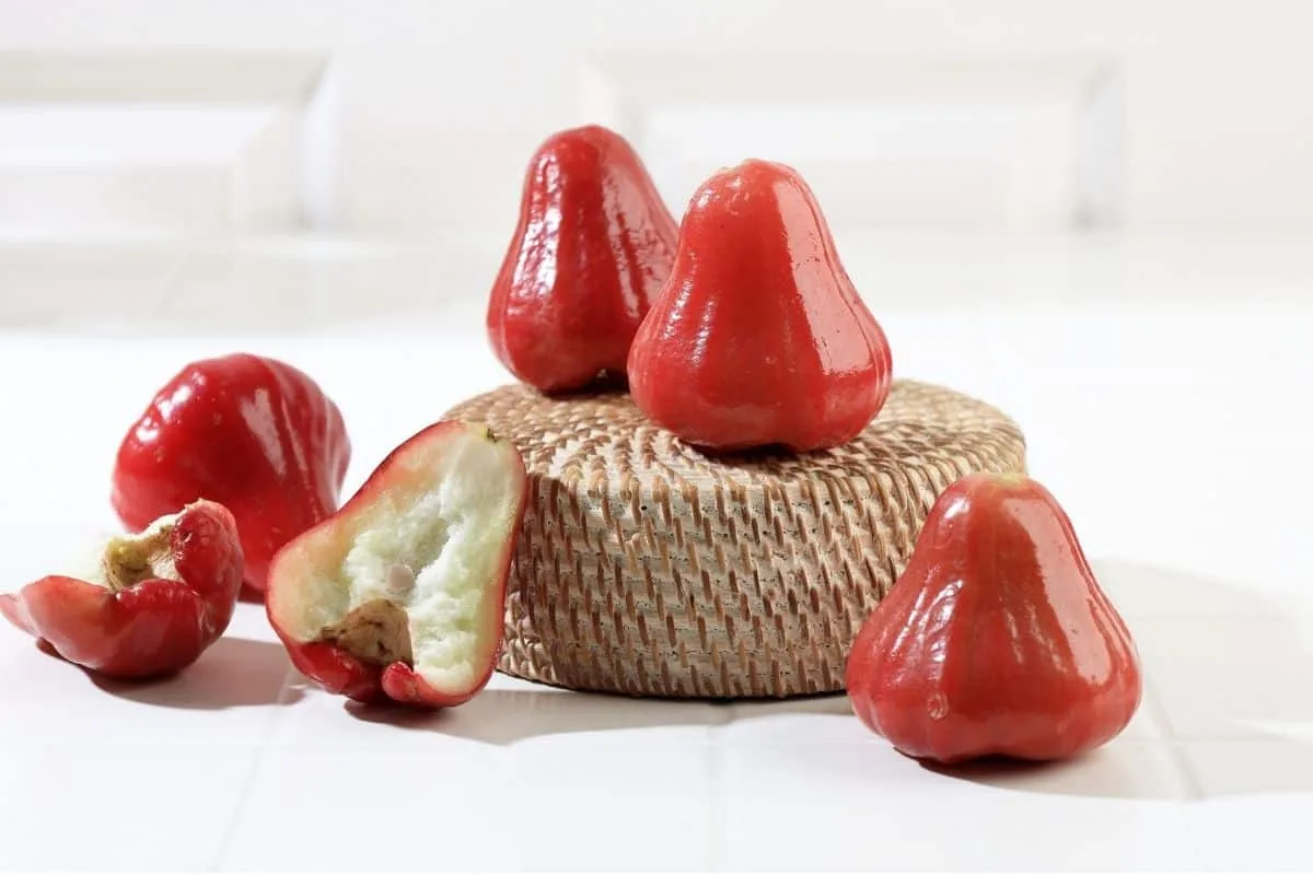 Essa fruta regional ajuda a baixar o colesterol e regula a pressão arterial