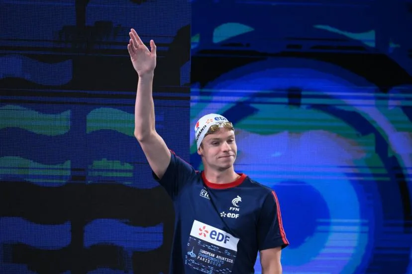 Léon Marchand auteur d'une course folle sur 400 m aux Championnats d'Europe