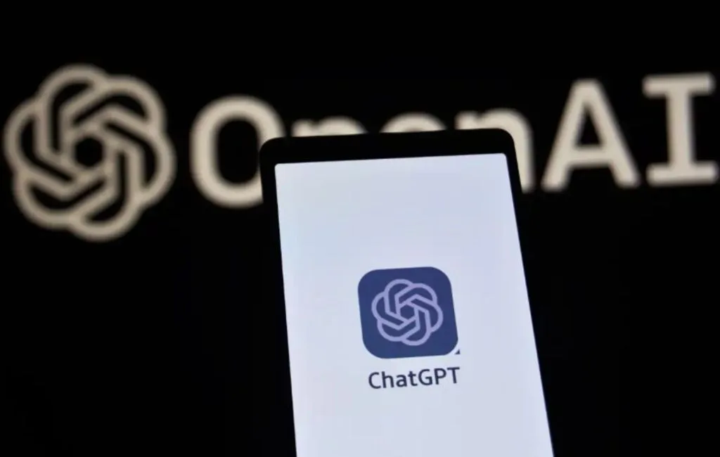 OpenAI asegura que Apple obtuvo información secreta sobre uno de sus dispositivos