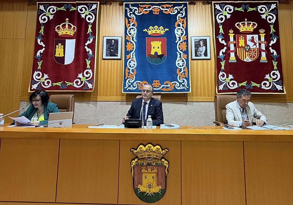 Talavera reclama a la Junta un plan urgente para reforzar la sanidad en la ciudad y su comarca