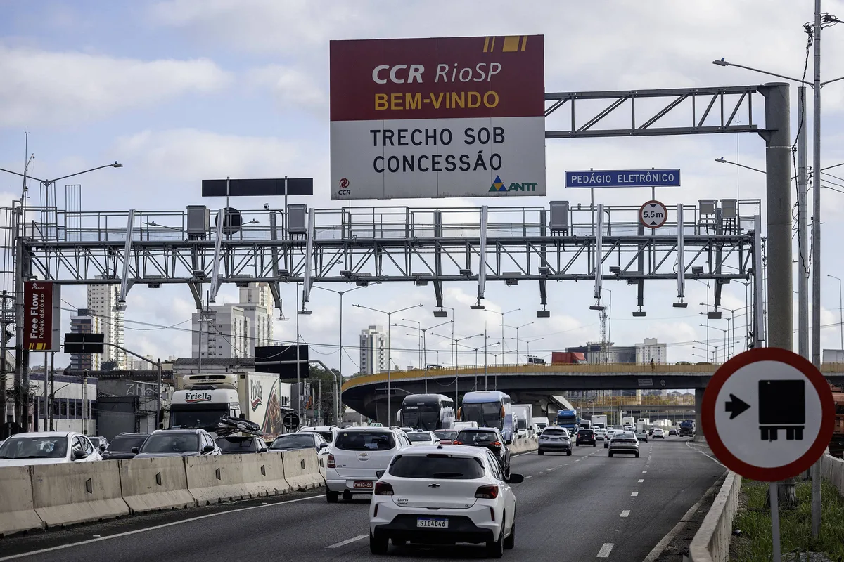 Pedágio free flow: veja como pagar com a nova integração de cobranças na CNH do Brasil