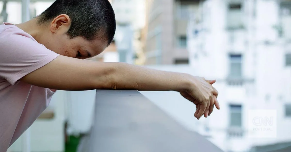 "Não sou a mesma pessoa". As dores, a fadiga, os medos, as sequelas. Como é viver depois de um cancro?