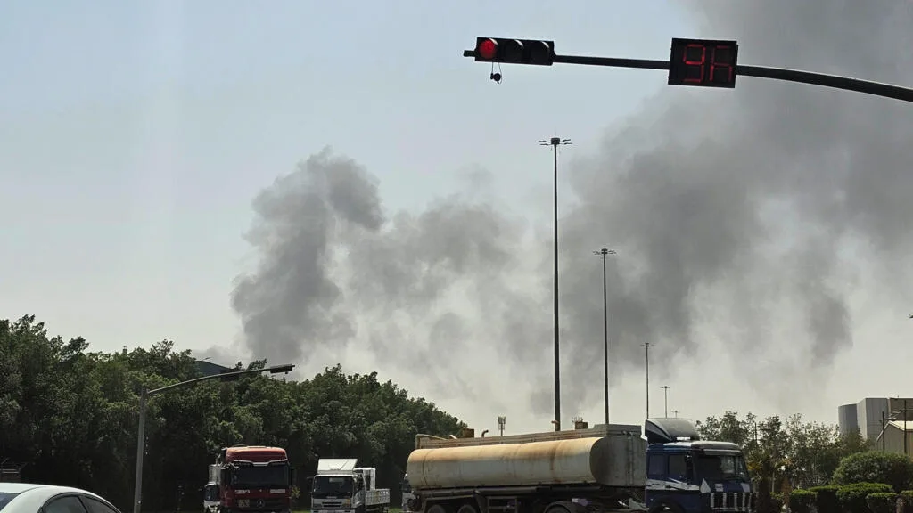 «Les gens ne paniquent pas»: comment Riyad vit sous la menace des attaques houthies