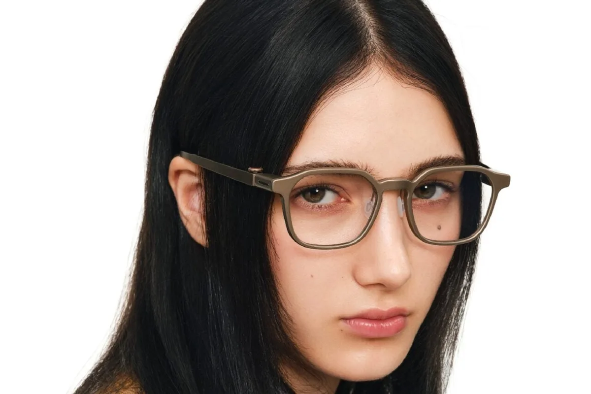 RayNeo’s New Smart Glasses Are Taking the Cameraless Route