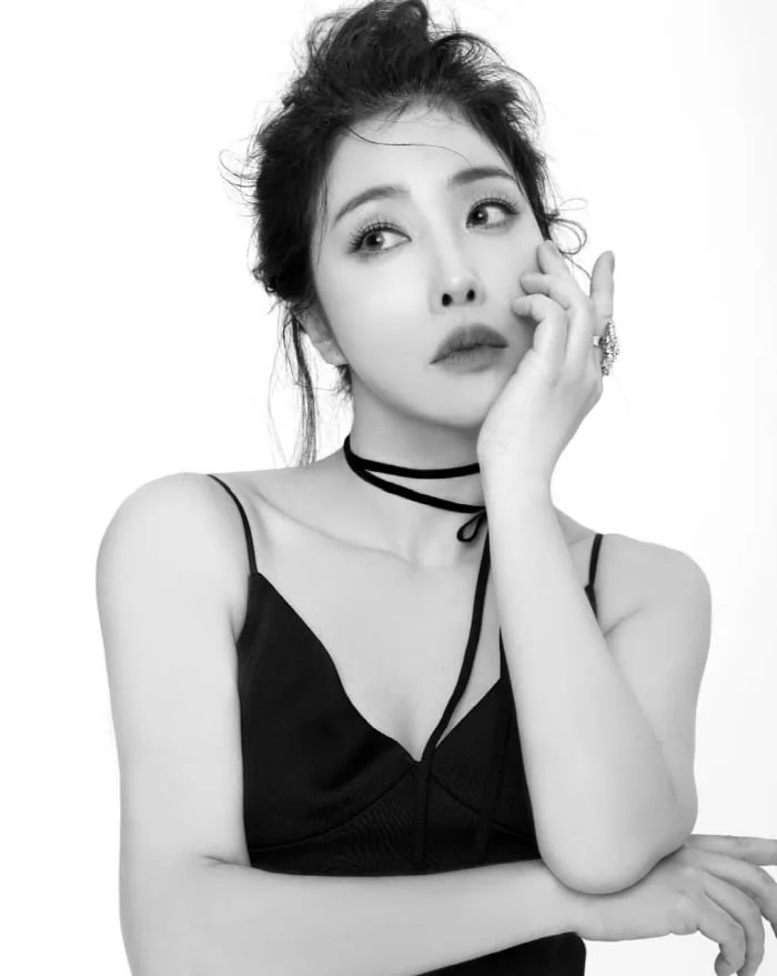 숙행, "이혼 중이란 유부남에 속아 교제" 주장 통할까…상간녀 소송 오늘(17일) 선고
