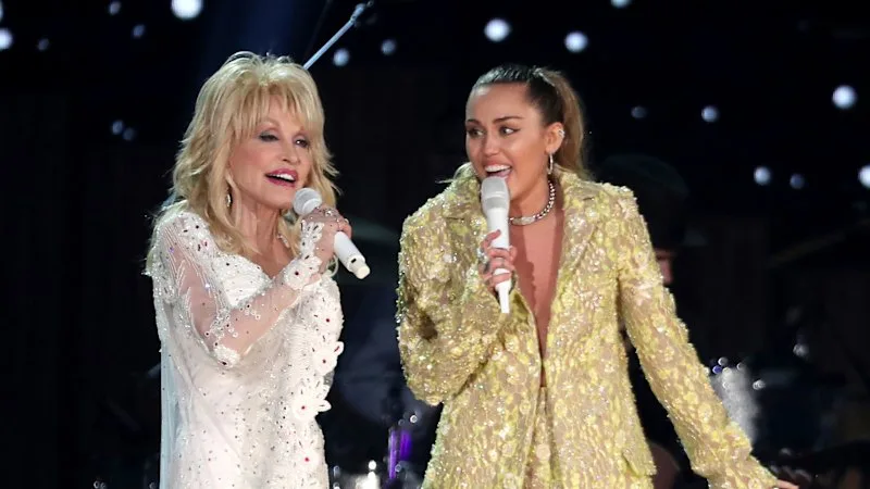Tributes flow in for Dolly Parton