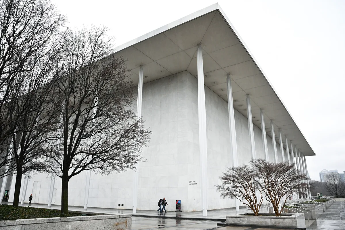 Judge hits DOJ lawyers with barrage of questions on Kennedy Center renovation and Trump renaming