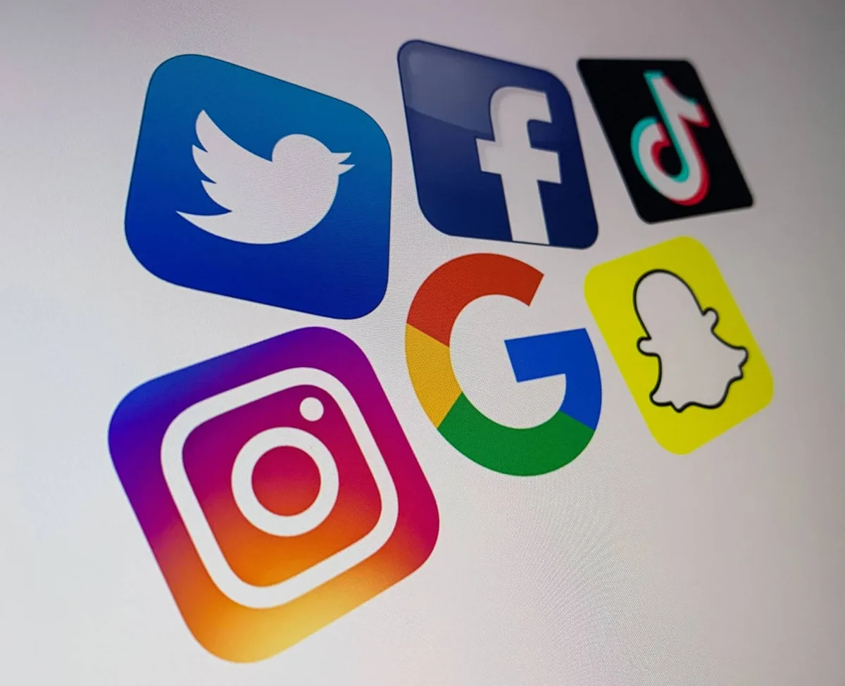 Kids and social media: What would change under new EU law