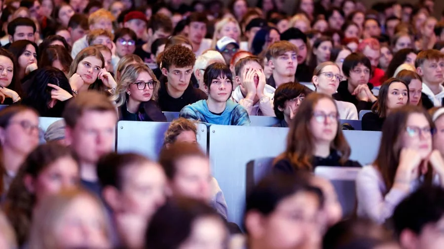 Ausbildungsförderung: Mit nur noch drei Klicks zum Geld fürs eigene Studium?