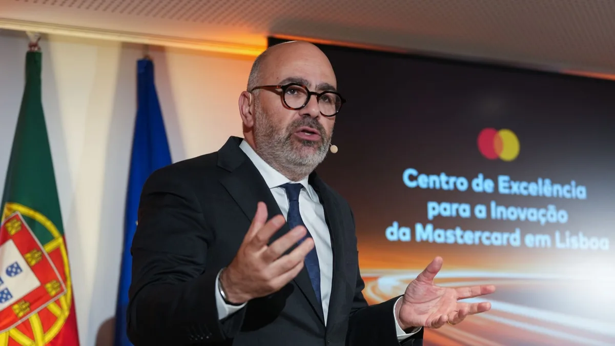 Alta Velocidade arranca em “bom português”. “Agora é preciso cumprir prazos”, avisa Pinto Luz