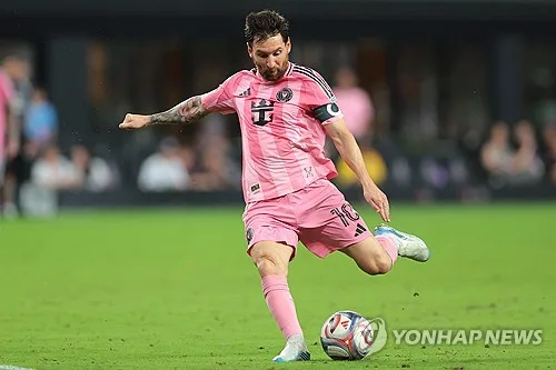 메시, MLS서 첫 '4골 폭발'…인터 마이애미는 한 경기 최다 7골
