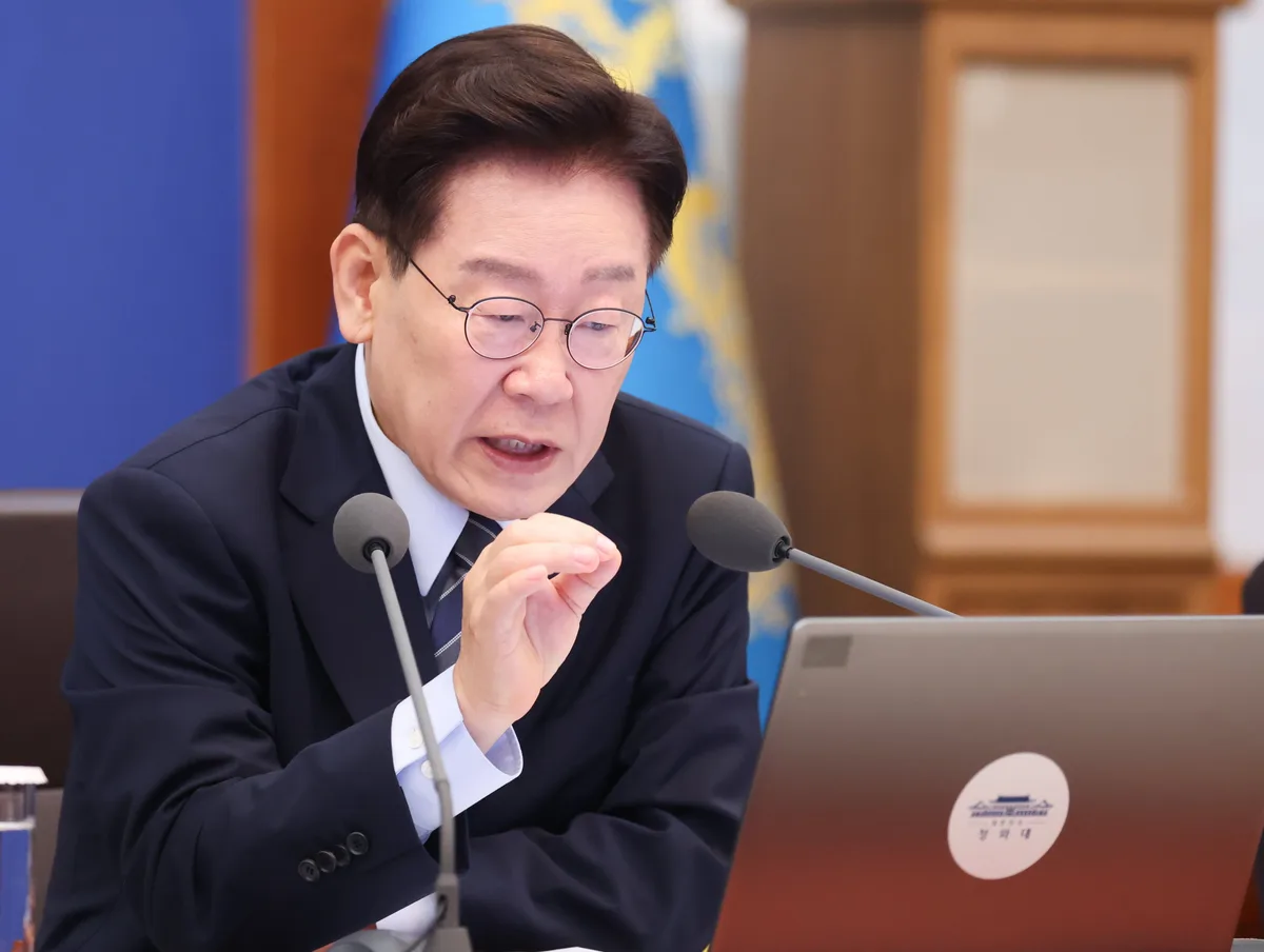 李 대통령 “출산지원금 증액 기준일, 내년 1월 1일로 변경 검토” 지시