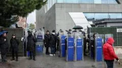 Turkish police raid opposition TV station, halting live broadcasts